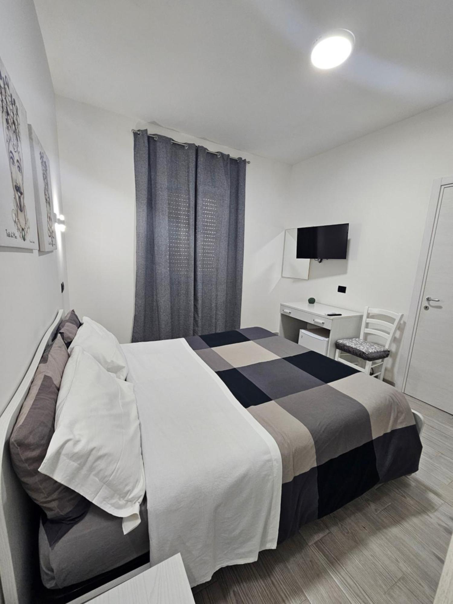 Frontemare Locazione Turistica Hotel Porto Empedocle Buitenkant foto
