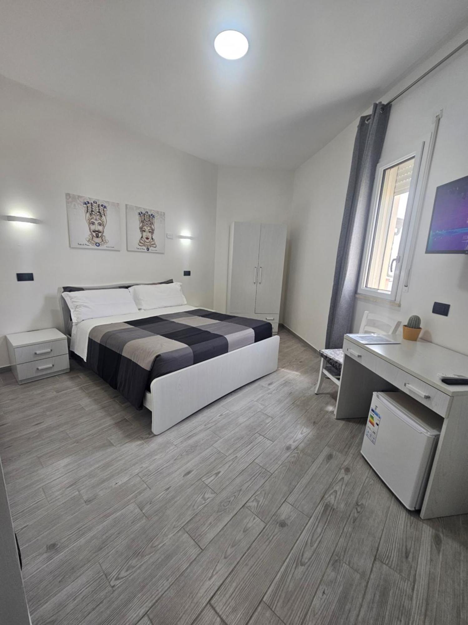 Frontemare Locazione Turistica Hotel Porto Empedocle Buitenkant foto